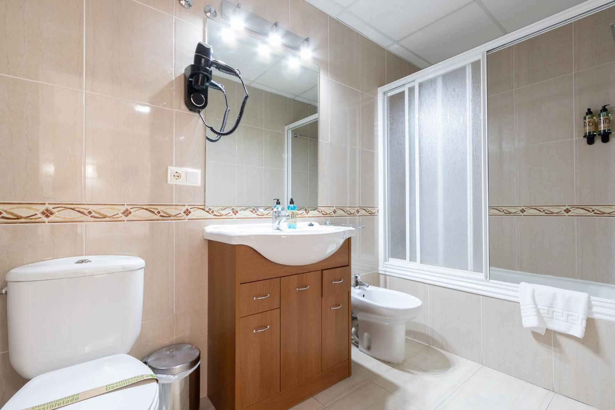 Insidehome Zaravencia Plaza Mayor Toro Bagian luar foto