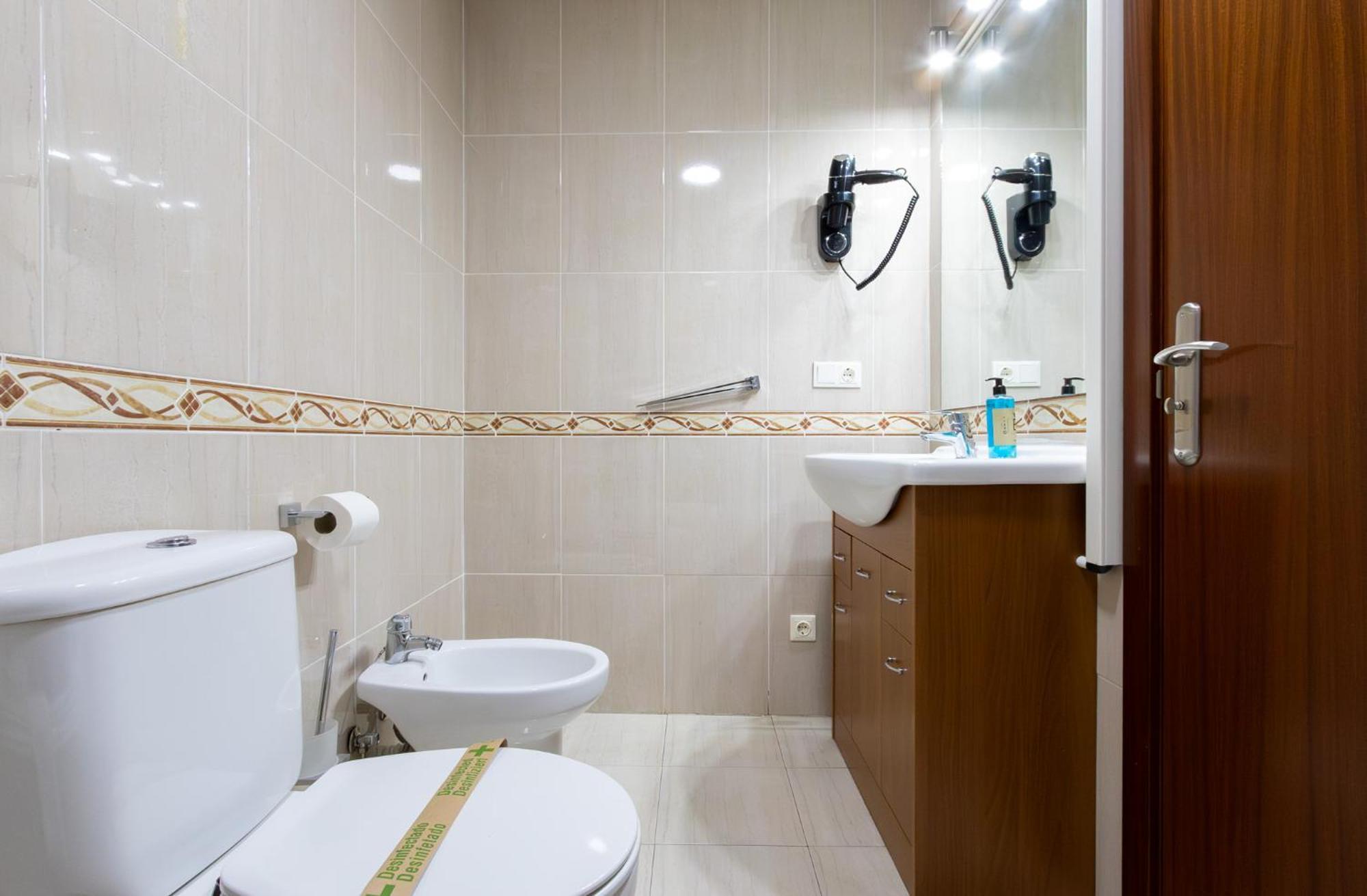 Insidehome Zaravencia Plaza Mayor Toro Bagian luar foto